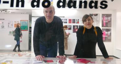 Prezentacije i razgovor s publikom „Pažnja! Dizajn pri radu“ Prezentacije i razgovor s publikom „Pažnja! Dizajn pri radu“